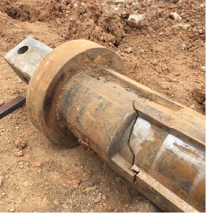 fatigue crack on kelly bar