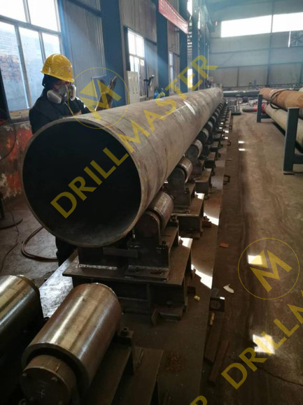 kelly bar straightening